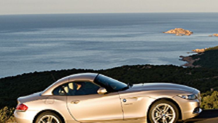 Fronten gewechselt: BMW setzt beim neuen Z4 auf ein Stahlklappdach.
