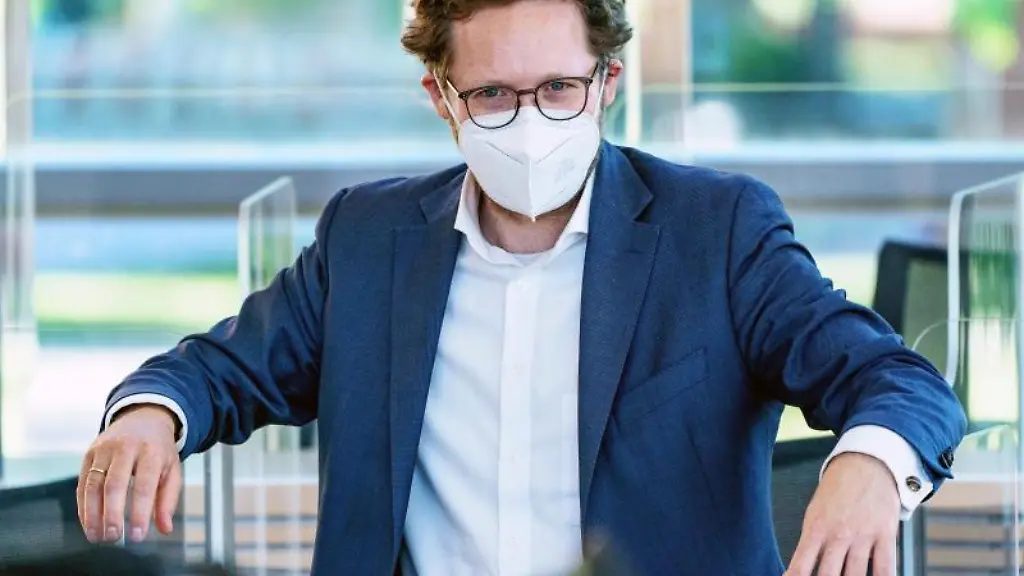 Jan-Philipp-Albrecht-Buendnis90-Die-Gruenen-Minister-fuer-Landwirtschaft-des-Landes-Schleswig-Holstein