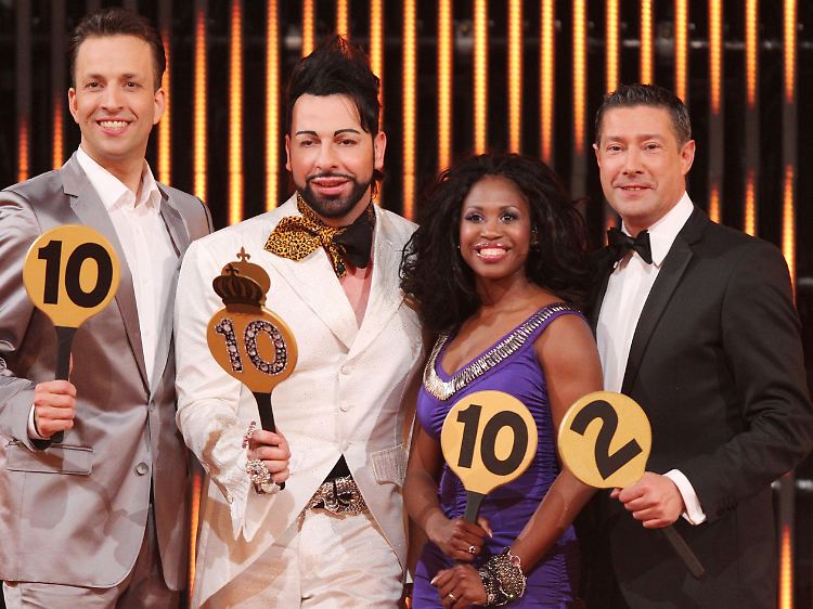 Ein Traum: Die Juroren Roman Frieling, Harald Glööckler, Motsi Mabuse und Joachim Llambi (v.l.n.r.).