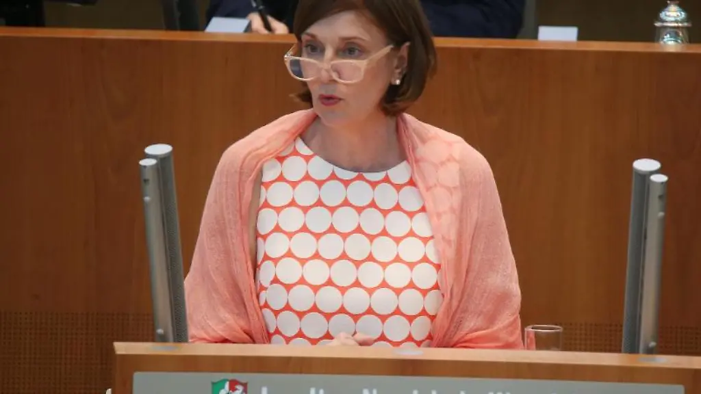 Yvonne-Gebauer-FDP-Schulministerin-von-Nordrhein-Westfalen