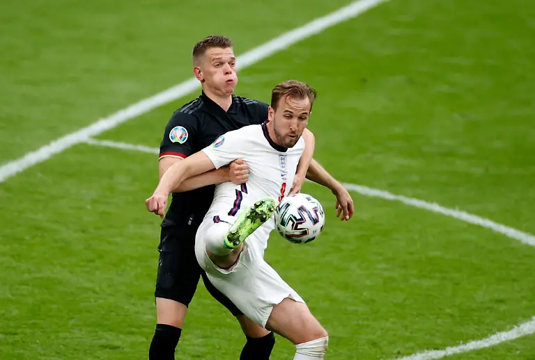 115ac61186afc2510a1a2bc27d2440de