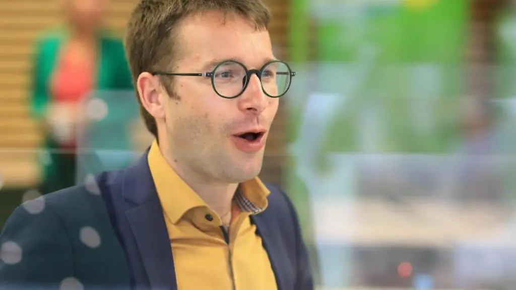 Sachsen-Anhalts-Landesvorsitzender-der-Gruenen-Sebastian-Striegel-in-Magdeburg