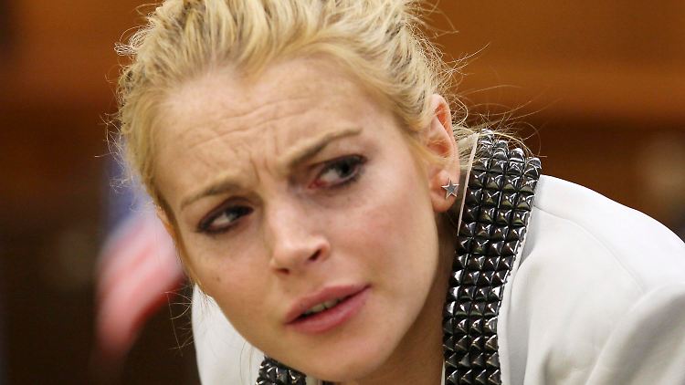 Ob sie weiß, was sie tut? Lindsay Lohan.