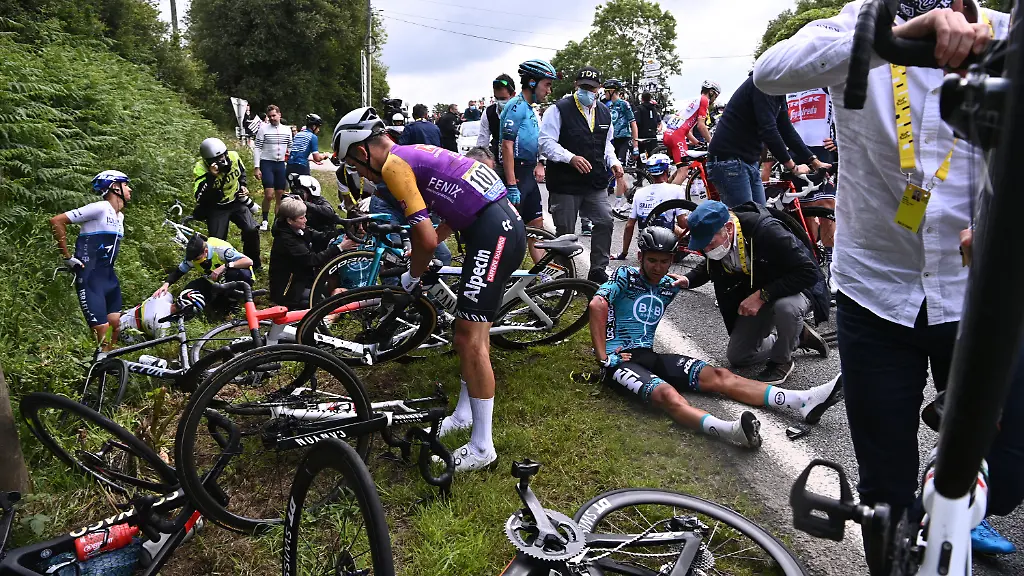 9dc4896a0a745efc33a0ad6c2c61b66d