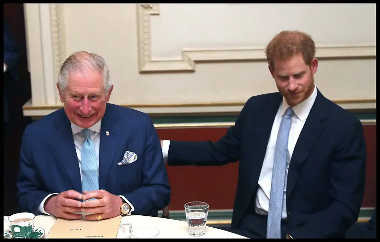 e8d56239f4480005ba8213aa927ee46d