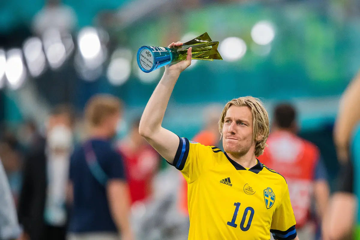 24a8b08420d9d4b1bb445b54b0b69927