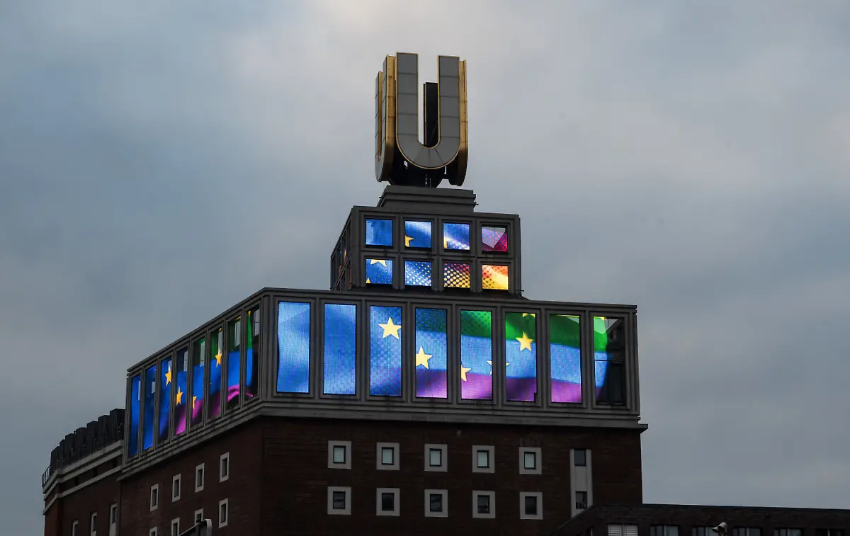 3c3f00a00d0ec2bea51b186078783bdb