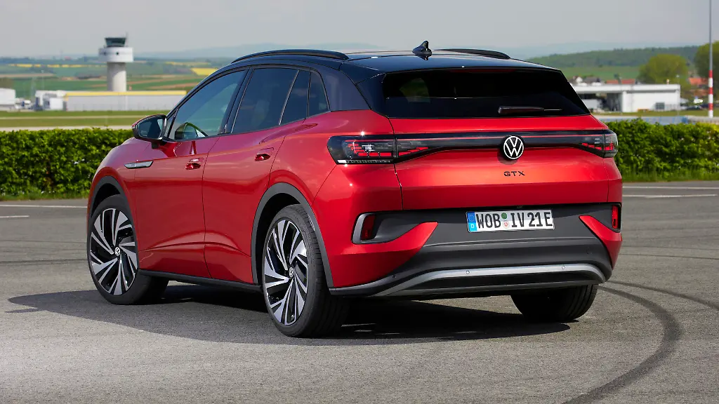 DB2021AU00397-medium