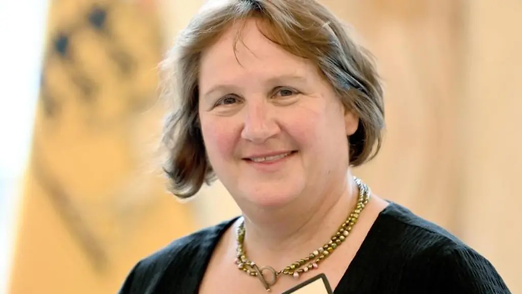 Theresa-Schopper-Buendnis-90-Die-Gruenen-Kultusministerin-von-Baden-Wuerttemberg