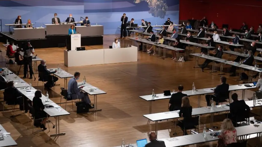 Die-rheinland-pfaelzische-Ministerpraesidentin-Malu-Dreyer-gibt-eine-Regierungserklaerung-ab