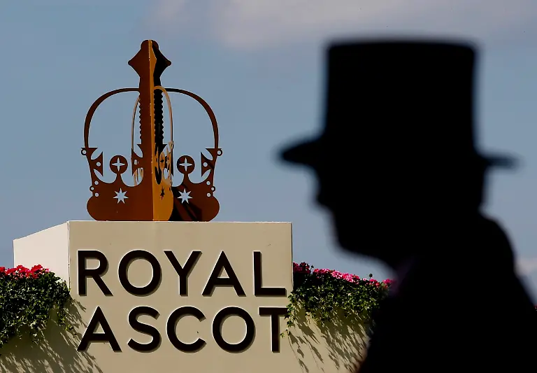 2021-06-15T144302Z-2098544403-UP1EH6F14VO63-RTRMADP-3-HORSERACING-ASCOT