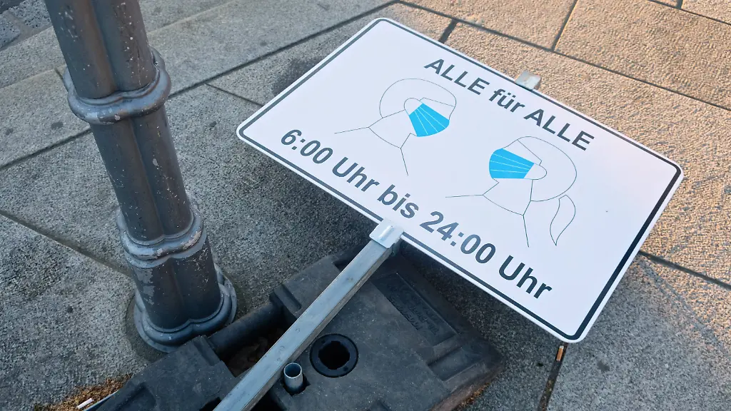 63d0016ef4e111be62edb09f158987e2