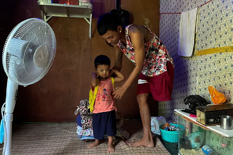 2021-05-28T230049Z-1042381701-RC2RKN9GZUQW-RTRMADP-3-MYANMAR-POLITICS-VICTIM