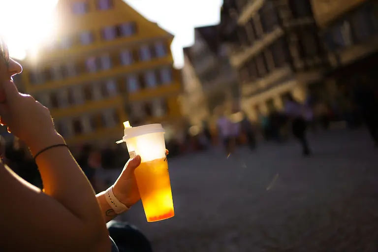 8af6fafdda51e012fa051742d505297e