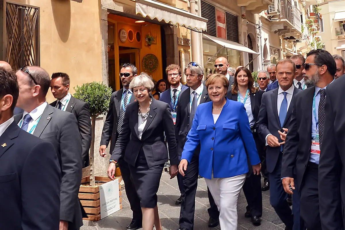 20dd7473885f8e94d736c22bef7f2a55