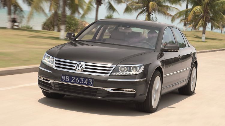 Die Langversion des VW Phaeton bringt es auf 5,18 Meter, aber in unserem Ranking nur auf Platz 10. 