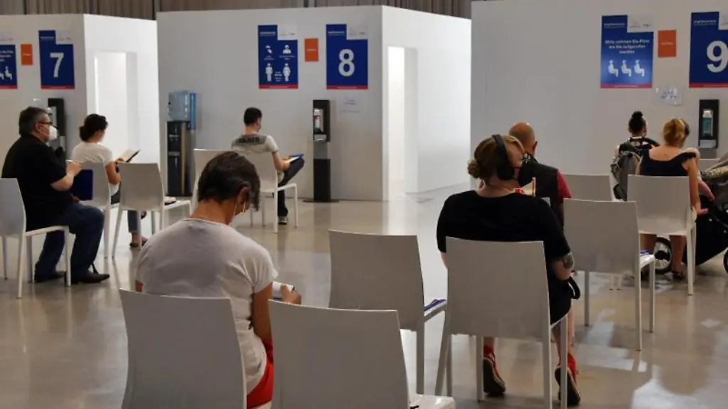 Blick-ins-Impfzentrum-in-Potsdam