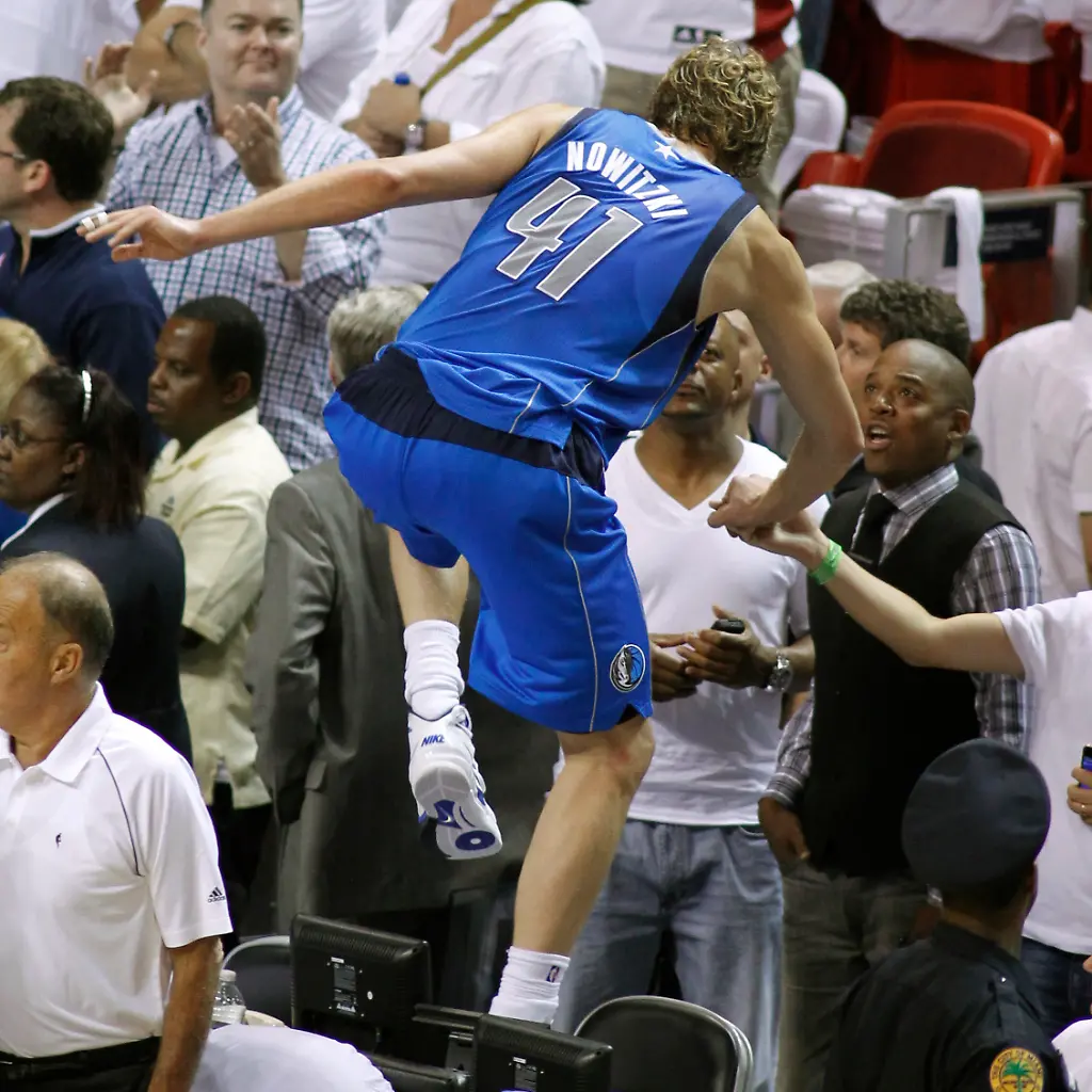 2011-06-13T120000Z-1211980804-LM2E76D08R401-RTRMADP-3-NBA-FINALS