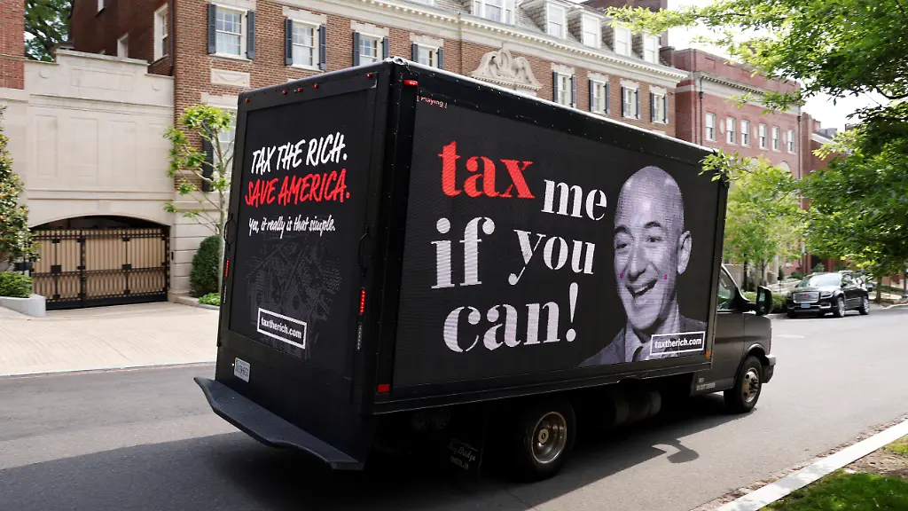 2021-05-17T223319Z-1033718046-RC2YHN9XZ2I5-RTRMADP-3-USA-PROTEST-TAX