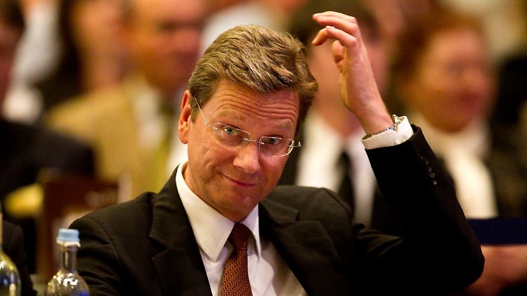 Auf und ab: Westerwelle erlebt als FDP-Chef ein Wechselbad der Gefühle.