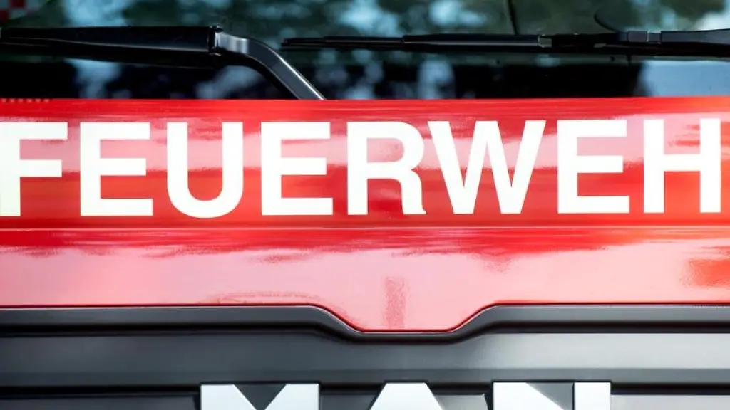 Ein-Fahrzeug-der-Feuerwehr