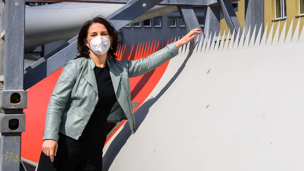 d3afe16b9548db6a4f3846894bb23d03