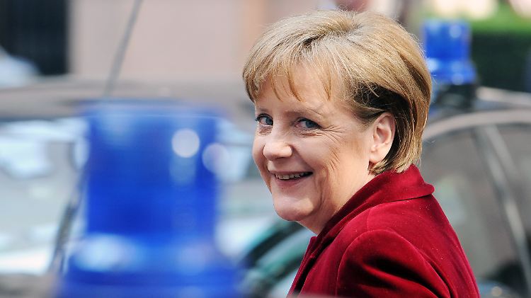 Eine zufriedene Kanzlerin verlässt die Hauptstadt Europas.
