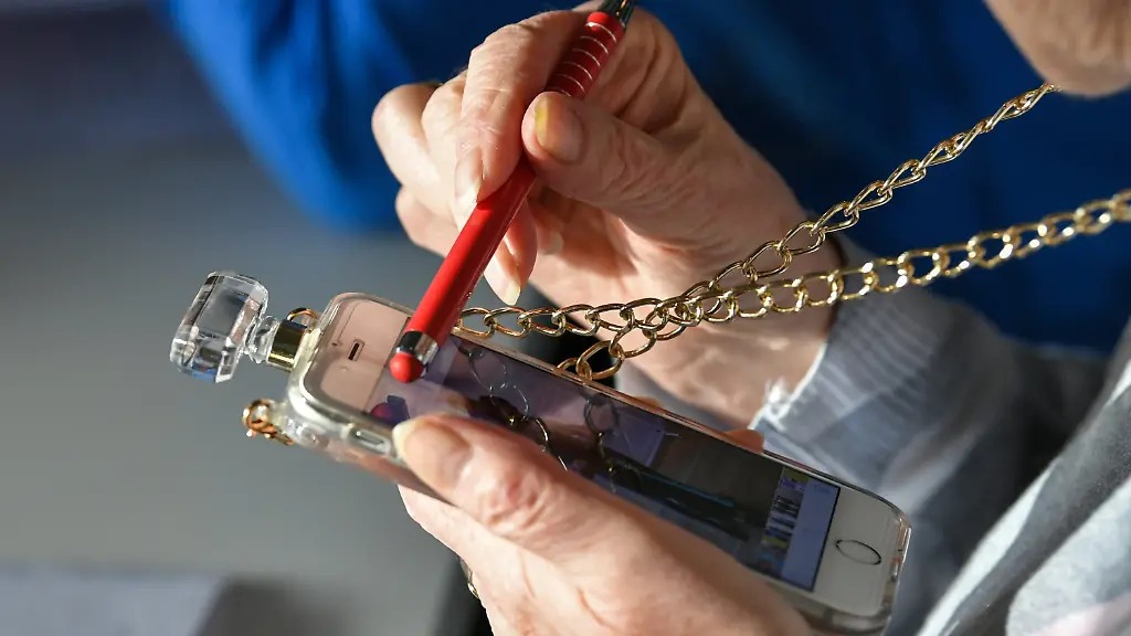 34ccfeae416655ac0c2872c1e5e61aea