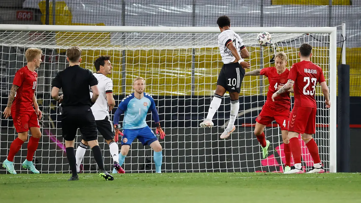 051603b11afb859f22f68cdc257a9d4d