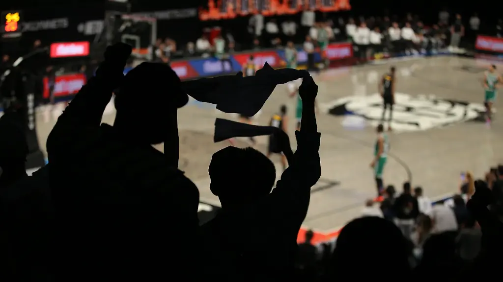 2021-05-26T005203Z-605542841-MT1USATODAY16146695-RTRMADP-3-NBA-PLAYOFFS-BOSTON-CELTICS-AT-BROOKLYN-NETS