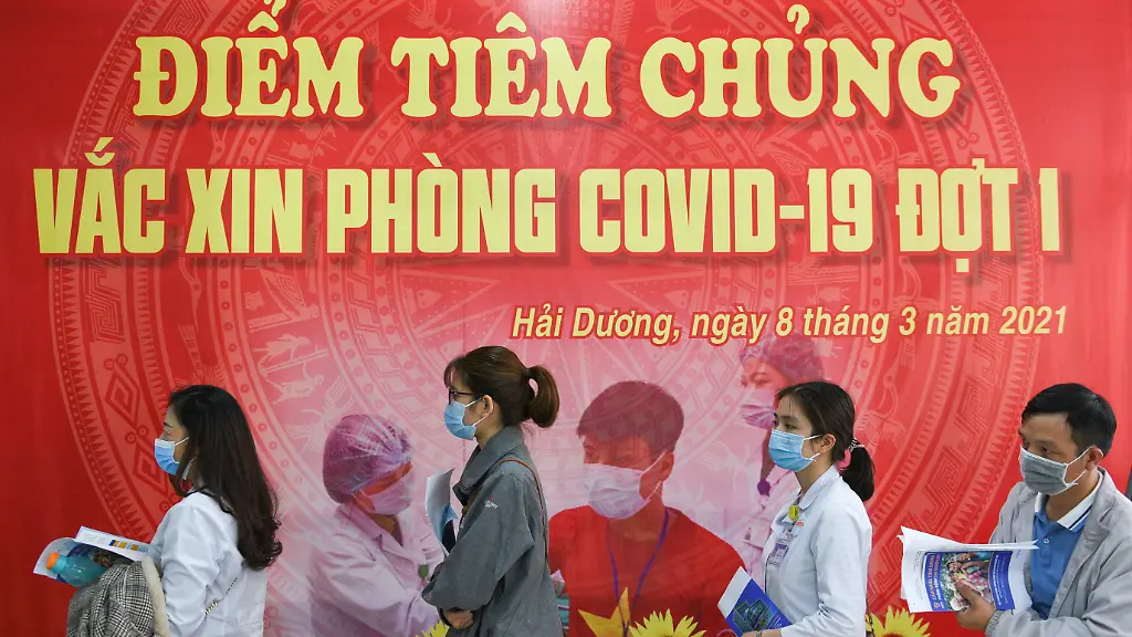 2021-05-31T113933Z-1004465971-RC2ZQN96D68C-RTRMADP-3-HEALTH-CORONAVIRUS-VIETNAM