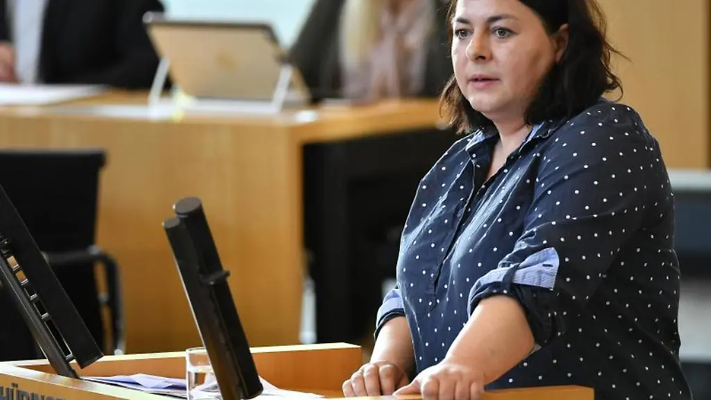 Katharina-Koenig-Preuss-Die-Linke-spricht