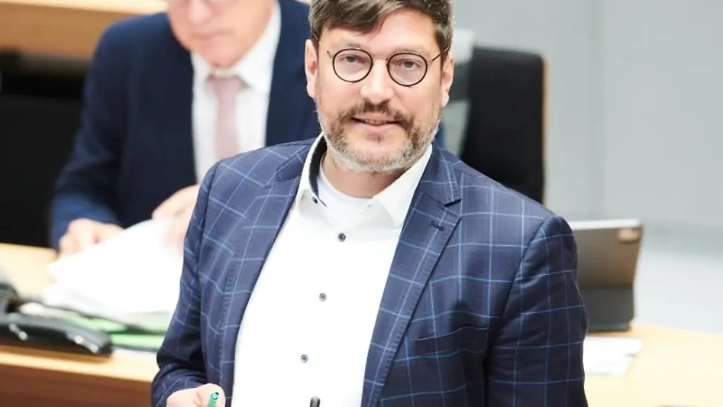 Berlins-Justizsenator-Dirk-Behrendt-Buendnis-90-Die-Gruenen