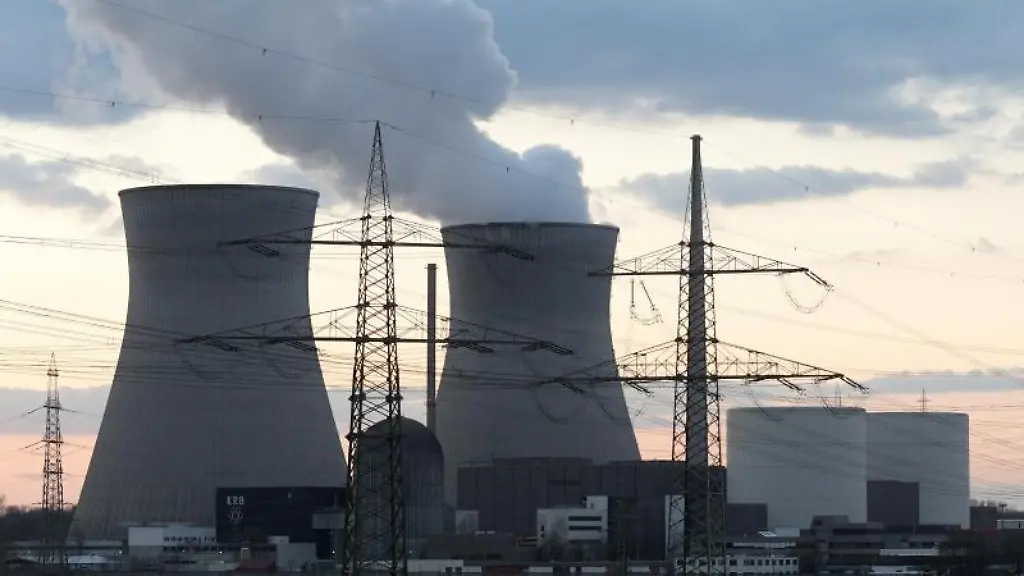 Blick-auf-das-Kernkraftwerk-Gundremmingen