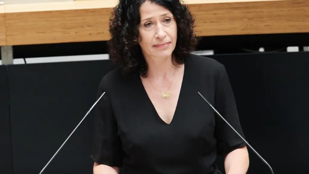 Gruenen-Spitzenkandidatin-Bettina-Jarasch