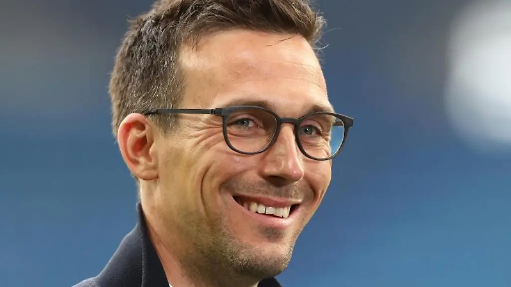 Karlsruhes-Trainer-Christian-Eichner-kommt-ins-Stadion