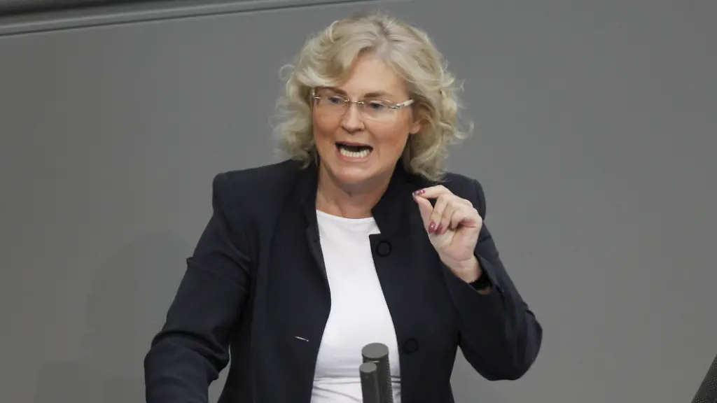 7587901d52fd2066ab1d50ad3bf88428