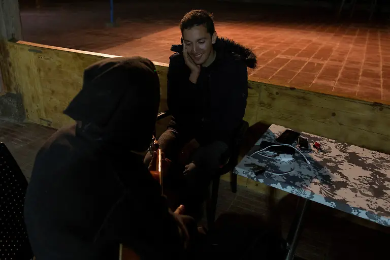 2021-05-12T100045Z-263023715-RC24JD9O2GT6-RTRMADP-3-MOROCCO-SURFING