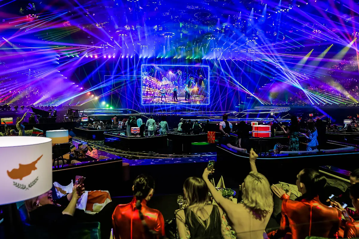 c09325705a728e35d494384c714ea5d2