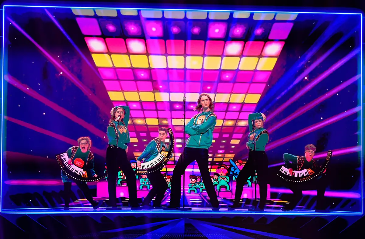 62850696f2c00d27429a663ecda8a363