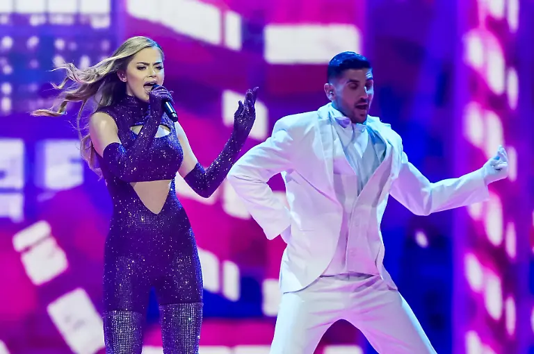 6d0d1dd36617d87bb63f2d12043c5ce1