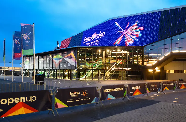 c4e46e37d803fc04af67c73390bc9306