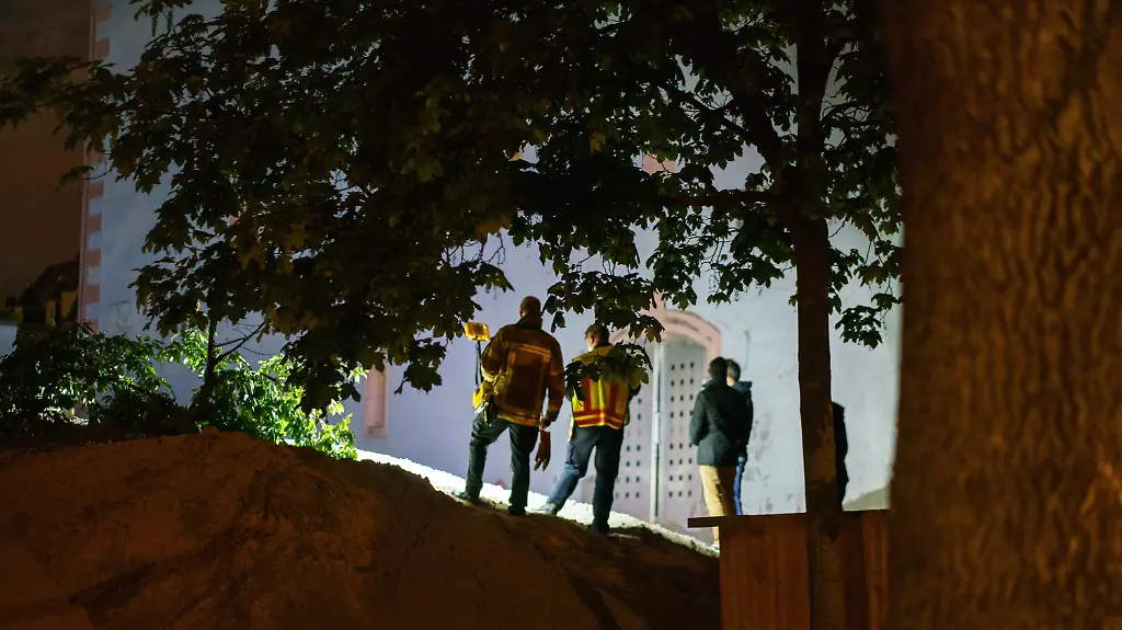 d09ed348b5cd78c3e72e96f0a49250dd