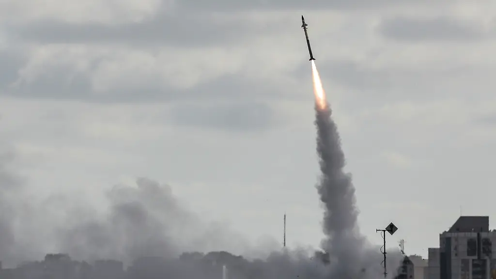 4c94c82ac1ee054bbf6fb7493d4fab0d