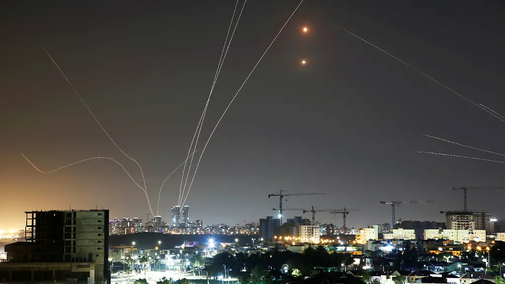 2021-05-11T184443Z-1280322172-RC2UDN9Y3YTV-RTRMADP-3-ISRAEL-PALESTINIANS-JERUSALEM