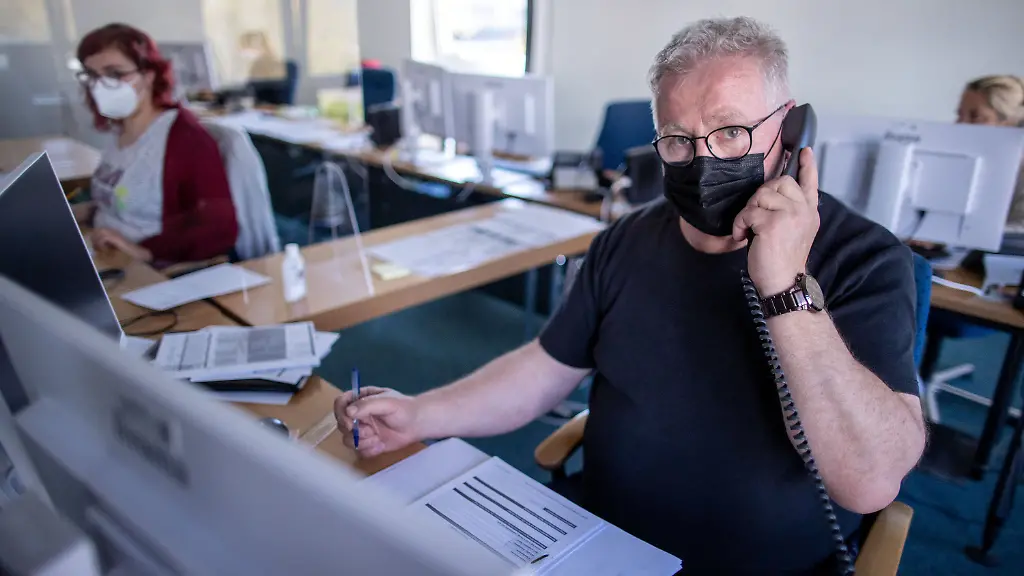 67e0807c7b684b7b160740de9405e444