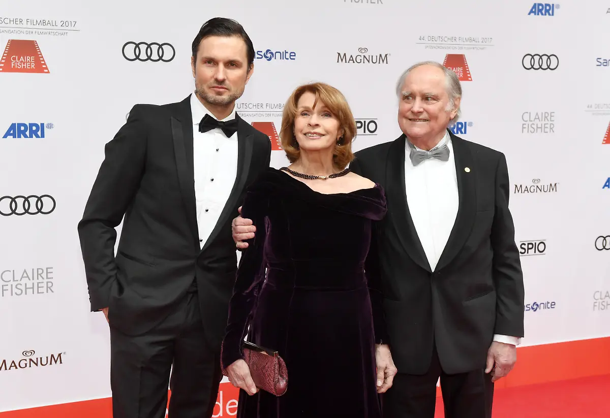 772de664484791bc60cf5fcd18ceeb7b