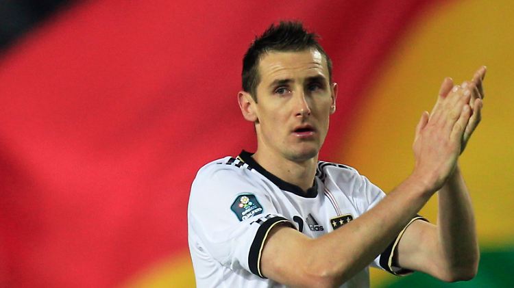 "Ich habe das mit dem Gerd besprochen, er wäre nicht böse, wenn ich seinen Rekord breche": Miroslav Klose.