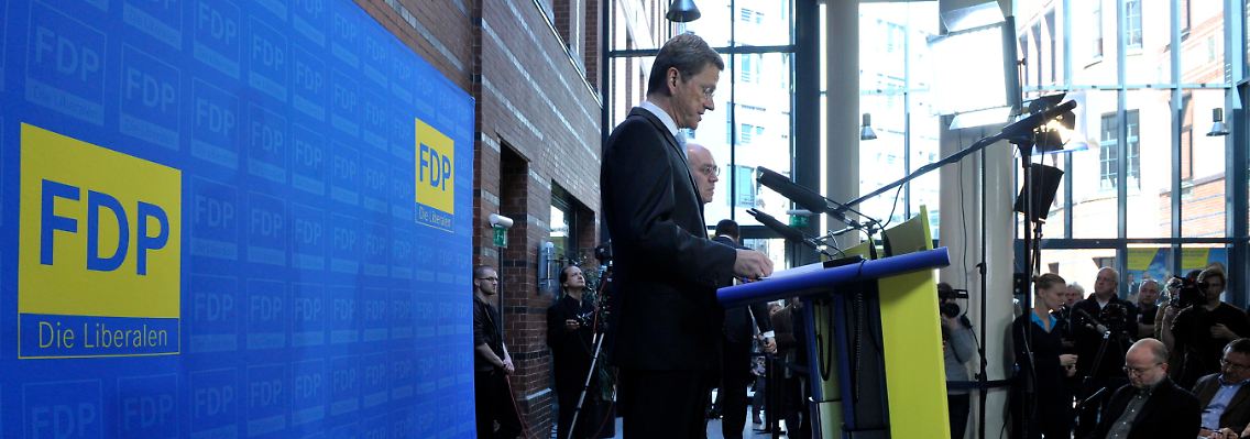 Parteichef Westerwelle will bleiben, unbedingt.
