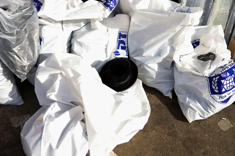 0f687831efa9a328c919931381c8456d